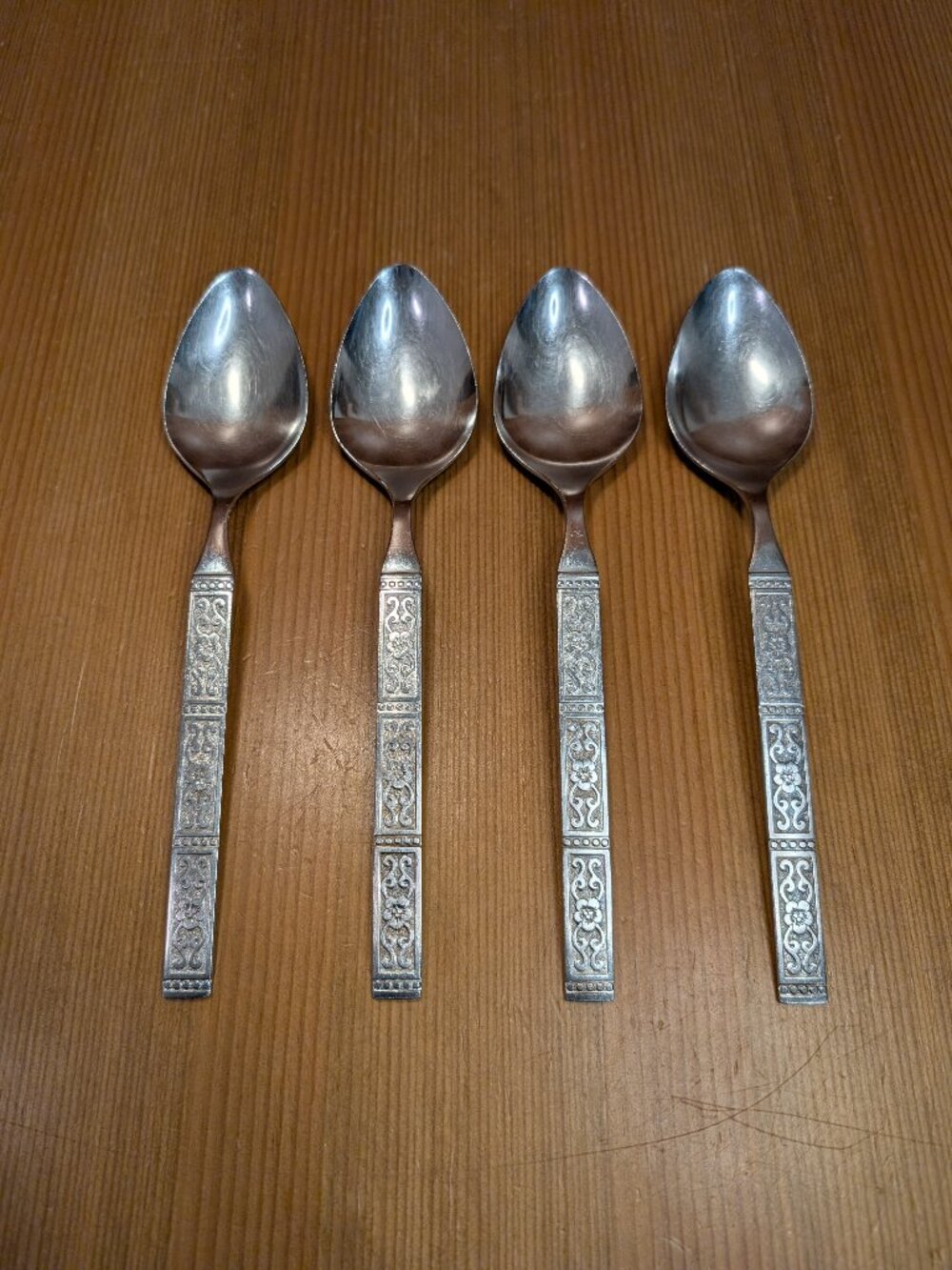 Lot of 4 Oneida Community ISABELLA Stainless Steel 8.5" Serving Spoon Set - GUC